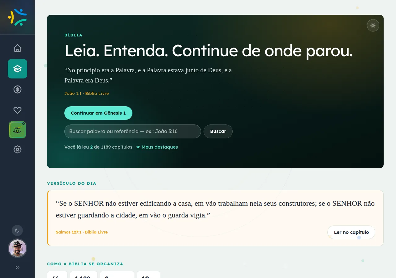 Página inicial da seção Bíblia no EnsinoSocial com tema escuro, exibindo o botão 'Continuar em Gênesis 1', campo de busca por palavra ou referência bíblica, o versículo do dia de Salmos 127:1 e o início da seção 'Como a Bíblia se organiza'.